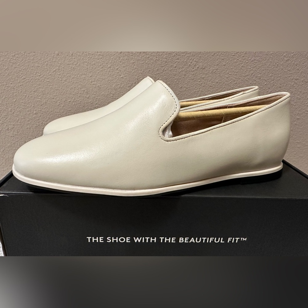 Naturalizer Effortless Square Toe Loafers - NIB